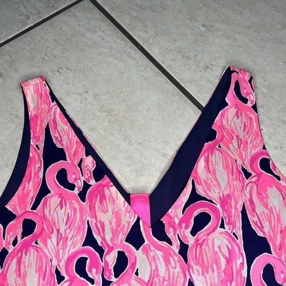 Lilly‎ Pulitzer Florin Reversible Sleeveless V-Neck Tank - Picture 5 of 11